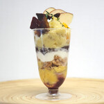 Sweets Stand パラソル - '25.11いもパフェ