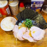 ラーメン 末廣家 - 