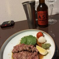 馬刺しと焼き鳥 グルマン三年坂 - 