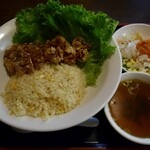 百老亭 - 山賊チャーハン