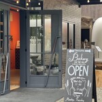 カフェ レストラン バー オンザヒル - 