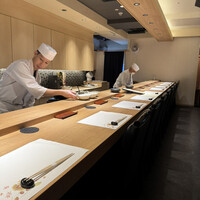 鮨 青海 北新地 - 