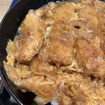 資さんうどん - カツとじ丼アップです。