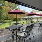Restaurant Emoa - テラス席