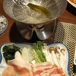 かがり屋 - 網走ポークと真狩産ハーブ豚のしゃぶしゃぶ
