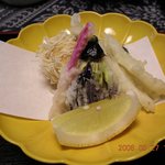 Isuien - エビしんじょの揚げ物