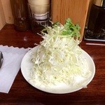 馬場南海 - カツカレーのキャベツ