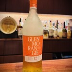 デン・ザ・ラウンジング・ルーム - 