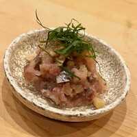 鮨 しゅん輔 阿佐ヶ谷 - 鰯と鰊のタタキです。お酒に合う