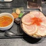 麺屋永吉 花鳥風月 - 特製カリーつけ麺＋チャーシュー2枚＋一味唐辛子
