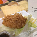 すし専門ストア かど平 - 蟹クリームコロッケとか！