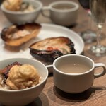 オイスターテーブル - 