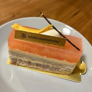 アンリ・シャルパンティエ_1