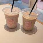 FRUIT HOUSE - いちごスムージー、桃スムージー