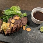 ステーキ&チーズ酒場 レッドコング - 
