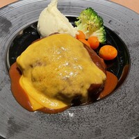 37 Steakhouse & Bar - 