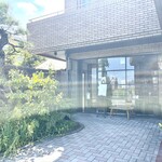 ボン・ヴォイージ - 店舗入口