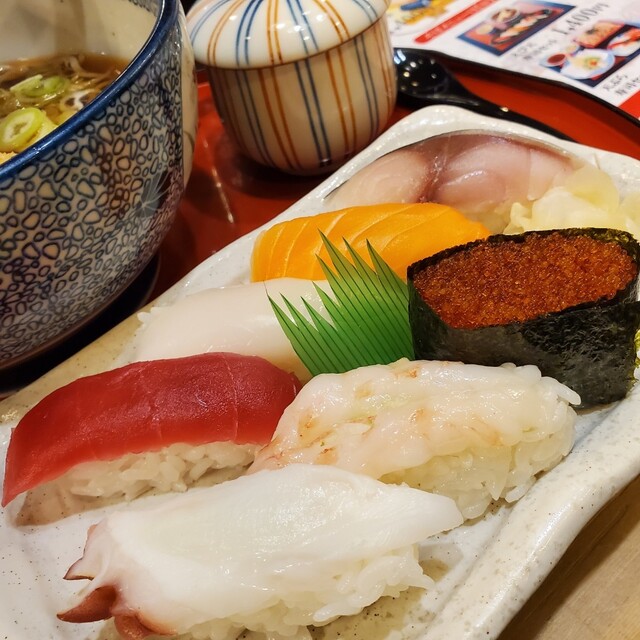 Makoto Zushi Hon Ten photo 3