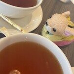 ル サロン ド ニナス - 