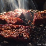 満月 - 2014.11.15(土)5名5500円コース予約　今日も一食入魂！
      最初からオッパイ盛りされた白飯でガツガツと(^_^)v