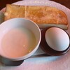 エスポアール - ゆで卵、トースト、ヨーグルト