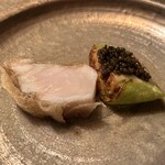 薫 HIROO - 対馬の九絵のフリット 緑トロ茄子の炭火焼き キャビア