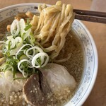 中華そば 雲ノ糸 酒田店 - 極煮干し　太麺　アップ
