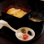 たちまち食堂 - だし巻き玉子重