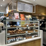 カーリーズ クロワッサン トウキョウ ベイク スタンド - 