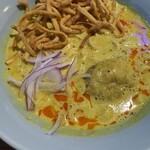 カオソーイキッチン - 