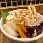 バード・スペース - お漬物盛り合わせ　