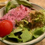 バード・スペース - お通しのサラダ（おかわり自由）