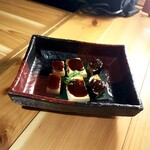 いざかや しん - 左⬅️から蒟蒻、豆腐、茄子の味噌田楽です(o^^o)