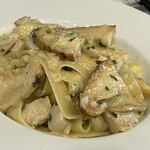 Lamp - 松茸と鶏ササミのクリームタリアテッレ