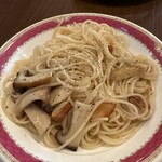 マルコポーロ - 茸のペペロンチーノ
