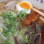 宝来軒 - キムチが入っていた