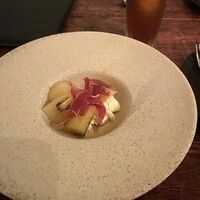 ワインとくつろぐ ツキアカリ - 