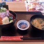 目利きの銀次 - 10食限定の昼得丼（まぐろ）¥1,700-→¥1,000-