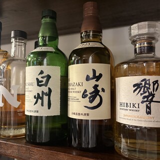 和牛や海鮮、沖縄料理が楽しめる大人カジュアル居酒屋