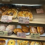 トミーズ - ある日のショーケース（昼頃）