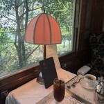 オリエント急行 - 料理写真:ランプもレトロ