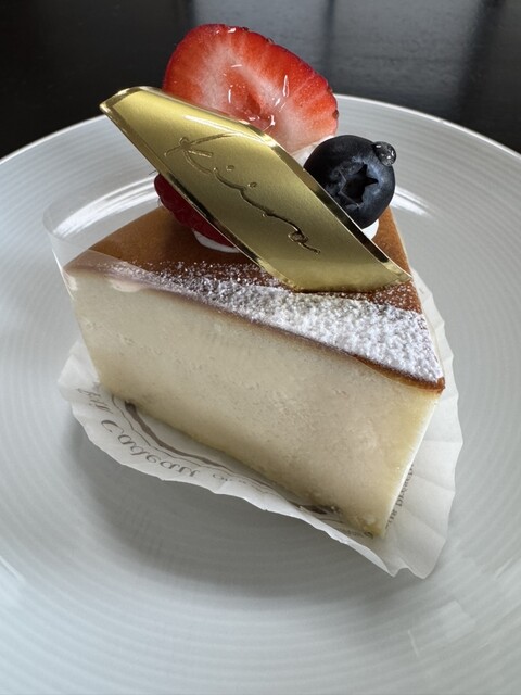 Shiawase no Okashi ya Kiiro photo 2