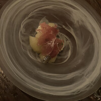 ワインとくつろぐ ツキアカリ - 