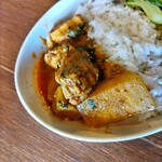 Samrup - 鶏のレッドカレー