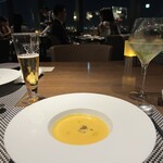 Prime42 steakhouse & sky bar - 