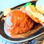 フォルクス - ステーキ屋のハンバーグ。