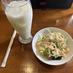 ナラン - ラッシーはとても甘いです