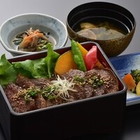 カルビ重定食