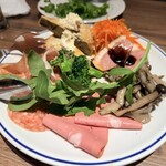 SALVATORE CUOMO & BAR - 