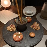 TRATTORIA CREATTA KARUIZAWA - 